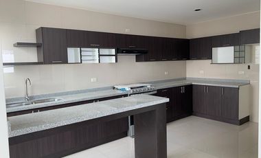 CASA EN VENTA EN LA HERENCIA 3022, ZONA SANTIAGO MOMOXPAN, SAN PEDRO CHOLULA