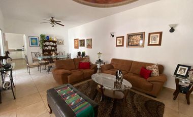 CASA EN VENTA RANCHO LAS LOMAS