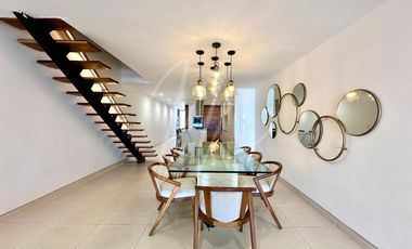 Casa en Venta y Renta en Cancun en Villa de Pescadores, Frente al Mar