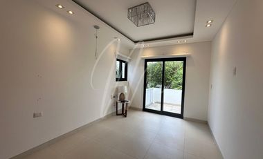 Casa en Venta y Renta en Cancun en Villa de Pescadores, Frente al Mar