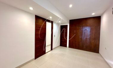 Casa en Venta y Renta en Cancun en Villa de Pescadores, Frente al Mar