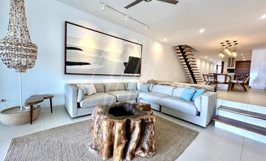 Casa en Venta y Renta en Cancun en Villa de Pescadores, Frente al Mar