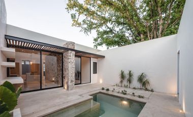 CASA REMODELADA EN VENTA MERIDA CENTRO