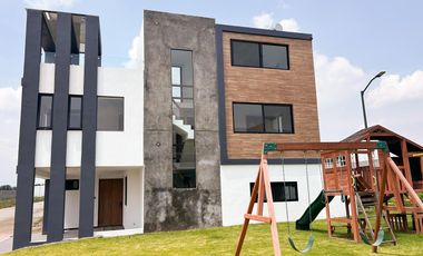 CASAS EN PREVENTAEN FRACCIONAMIENTO ALTANA, ZONA SAN ANDRÉS CHOLULA