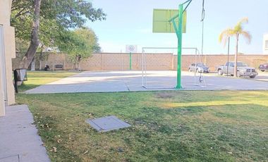 Venta de Casa en Fracc. La Rioja, en Aguascalientes.