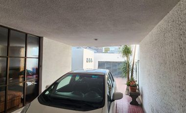 CASA EN VENTA EN COLONIA DEL VALLE