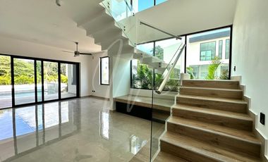 Casa en Venta en Cancun, Lagos del sol
