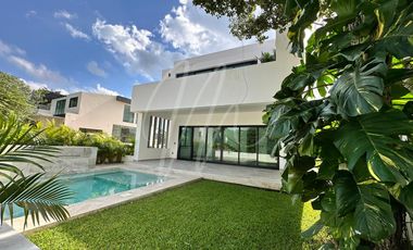 Casa en Venta en Cancun, Lagos del sol
