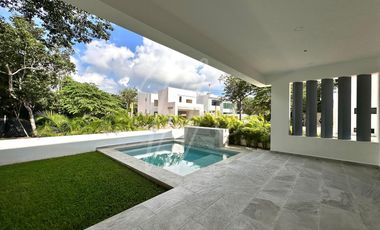 Casa en Venta en Cancun, Lagos del sol