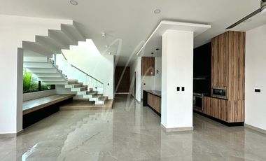 Casa en Venta en Cancun, Lagos del sol