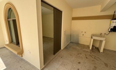 Casa en VENTA - Residencial La Joya