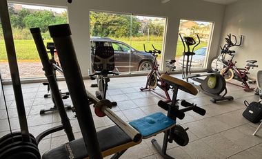 Casa en VENTA - Residencial La Joya