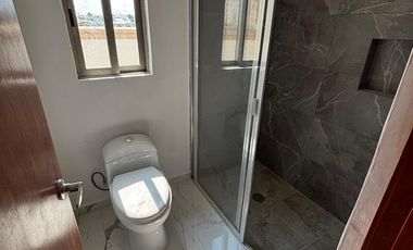 Casa en VENTA - Residencial La Joya