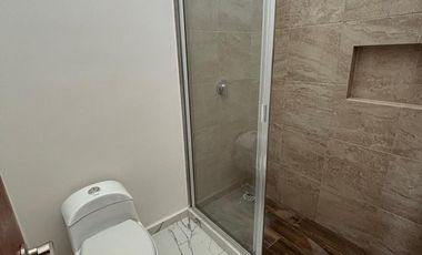 Casa en VENTA - Residencial La Joya