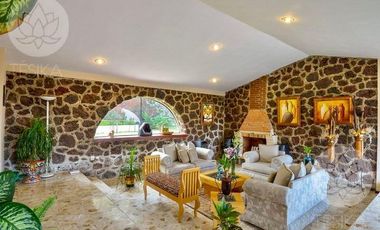 Venta hermosa residencia en Xochimilco, Cdmx