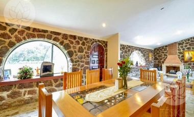Venta hermosa residencia en Xochimilco, Cdmx