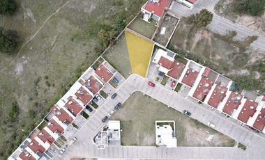 Terreno en  venta en Fraccionamiento Aristha, Haras del Bosque.