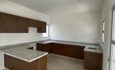 VISTALTA RESIDENCIAL, Casa en VENTA con jardin y seguridad, en Boca del Rio