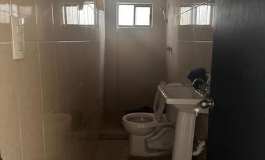 VENTA de Edificio Comercial en avenida