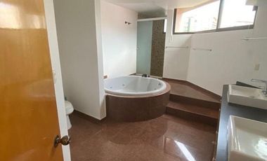 Casa en Venta en condominio en Residencial Placet en Lomas Country Club