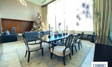 PH de lujo en 2 pisos con EXCELENTE vista, 4 recámaras y 4 autos.