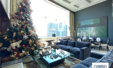 PH de lujo en 2 pisos con EXCELENTE vista, 4 recámaras y 4 autos.