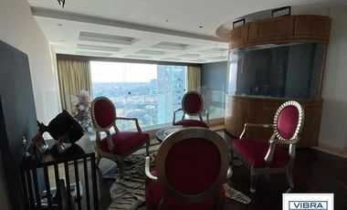 PH de lujo en 2 pisos con EXCELENTE vista, 4 recámaras y 4 autos.