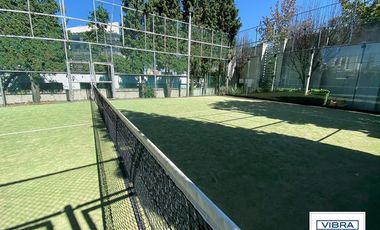 PH de lujo en 2 pisos con EXCELENTE vista, 4 recámaras y 4 autos.