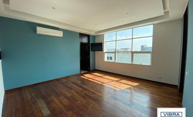 PH de lujo con increíble roof privado a la venta. (550 m2)