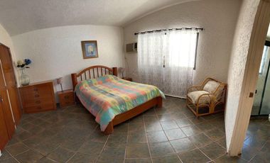 CASA EN VENTA  EN TEQUES FRENTE AL LAGO