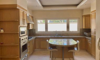 CASA EN VENTA EN BOSQUES DE LAS LOMAS, CIUDAD DE MEXICO