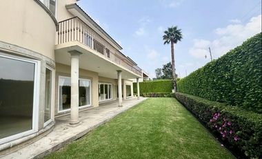 CASA EN VENTA EN BOSQUES DE LAS LOMAS, CIUDAD DE MEXICO