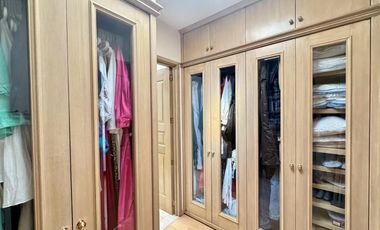 CASA EN VENTA EN BOSQUES DE LAS LOMAS, CIUDAD DE MEXICO