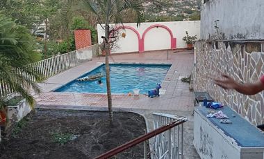 Casa con alberca en venta en Temixco, Morelos