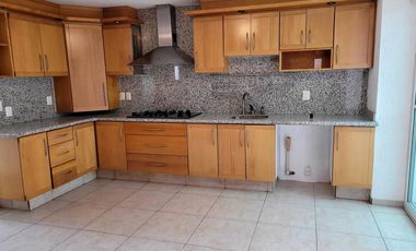 Casa RAMA1 en  Venta en Lomas Altas