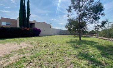 Venta de terreno en Residencial Misión de San José