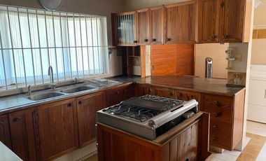 Casa en VENTA de UNA PLANTA en Costa de Oro