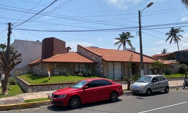 Casa en VENTA de UNA PLANTA en Costa de Oro