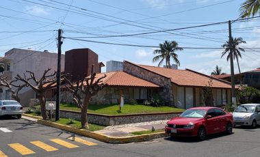 Casa en VENTA de UNA PLANTA en Costa de Oro