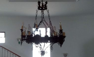 FUNERARIA, CASONA COL. DEL VALLE SAN LUIS POTOSI 1,320 MTS