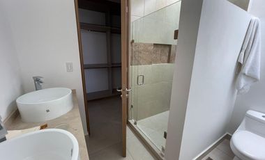 Casa en VENTA Parque Santorini Lomas de Angelópolis Cholula.