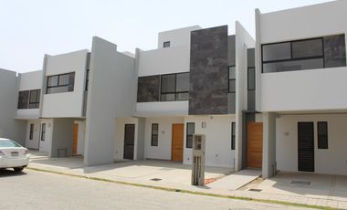 Casa en VENTA Parque Santorini Lomas de Angelópolis Cholula.