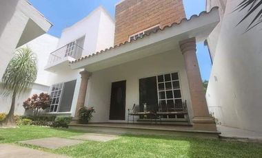 Casa - Fraccionamiento Las Fincas