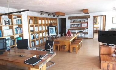 Edificio Comercial en  VENTA EN AV 5 DE FEBRERO