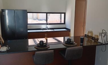 VENTA DE CASAS Y DEPARTAMENTOS EN RESIDENCIAL EMANA