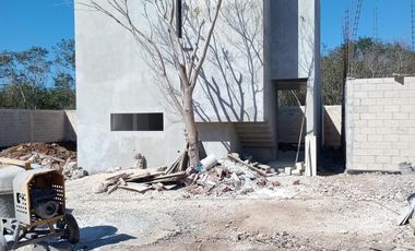 VENTA DE CASAS Y DEPARTAMENTOS EN RESIDENCIAL EMANA