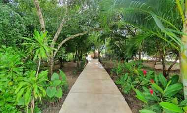 Residencia con Acabados de Lujo en Privada Residencial Magnolia, Amenidades Acogedoras