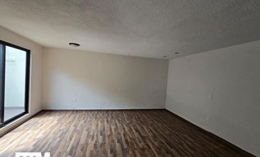 Se vende casa de 5 recamaras en lomas 3ra sección