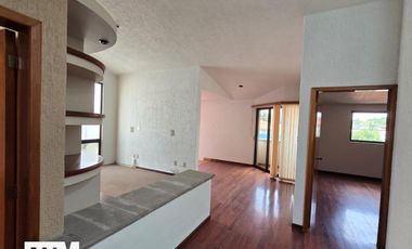 Se vende casa de 5 recamaras en lomas 3ra sección