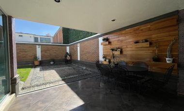 Casa con ampliaciones en Bosque de Encinos